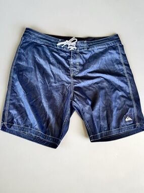 Quiksilver Mens Navy Blue Board Shorts Size 36
